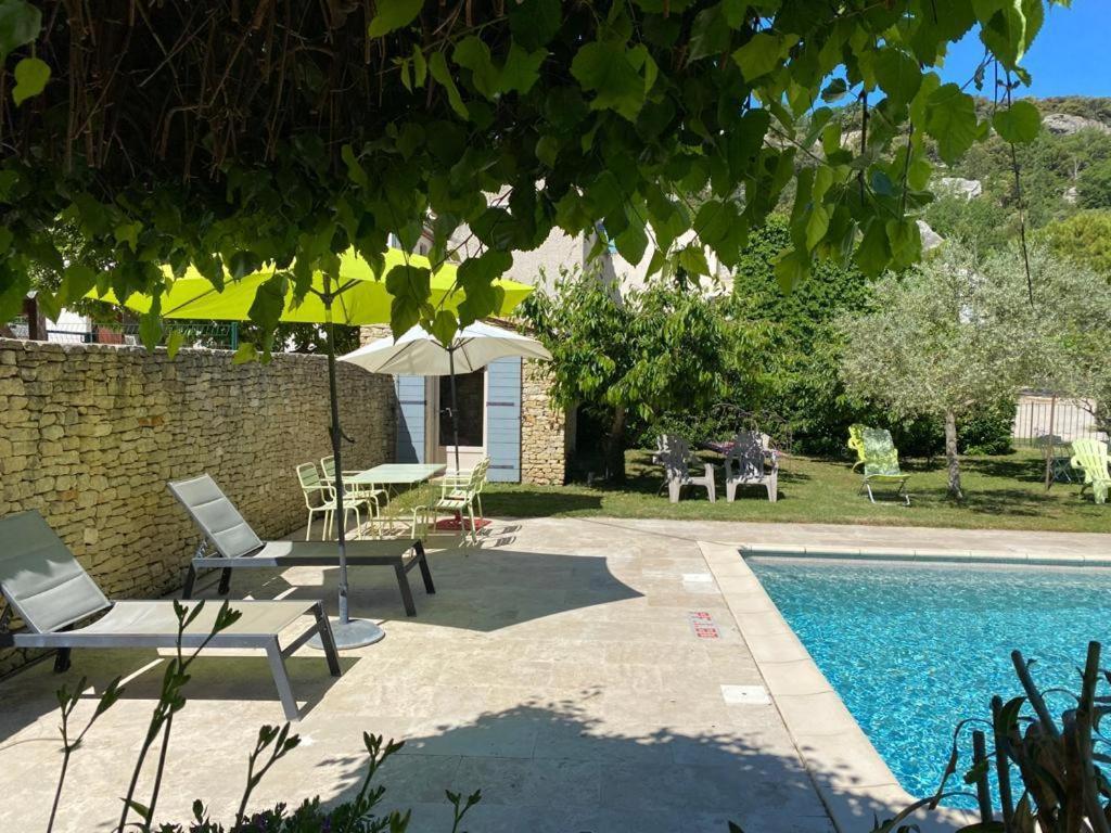 Gite La Loge 142 Route De Carpentras 84210 ונאסק מראה חיצוני תמונה
