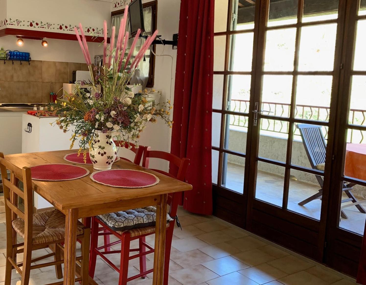 Gite La Loge 142 Route De Carpentras 84210 ונאסק מראה חיצוני תמונה